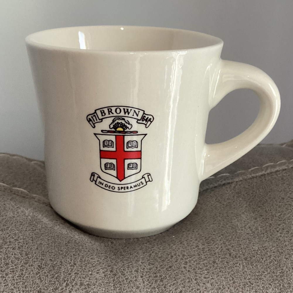 Vintage Brown university diner mug in new condition